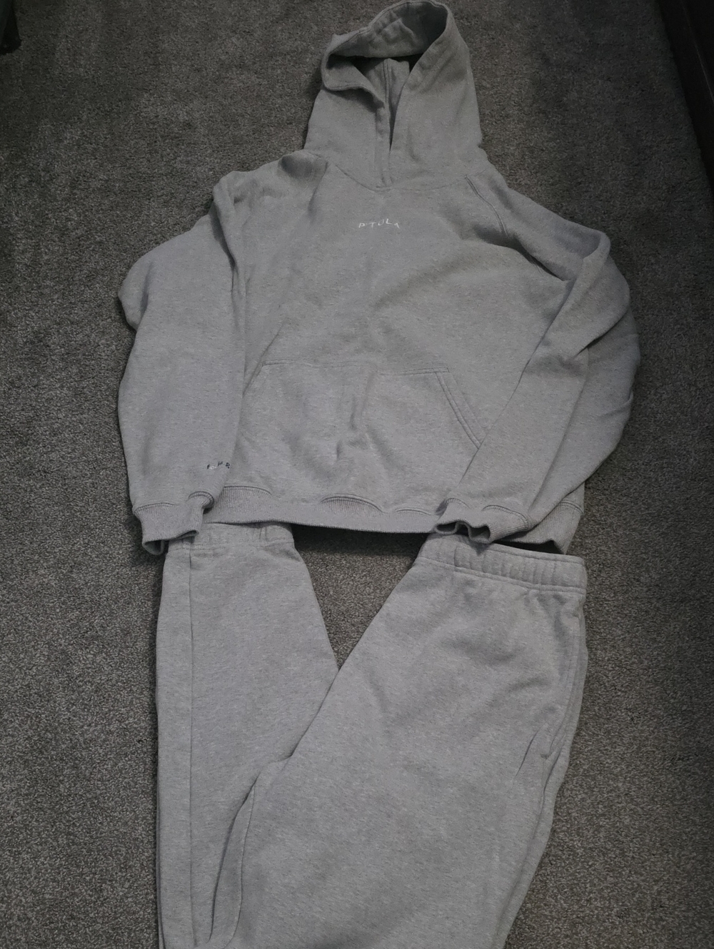 Womens FeelsGood Gray Sweatpants & Hoodie Set